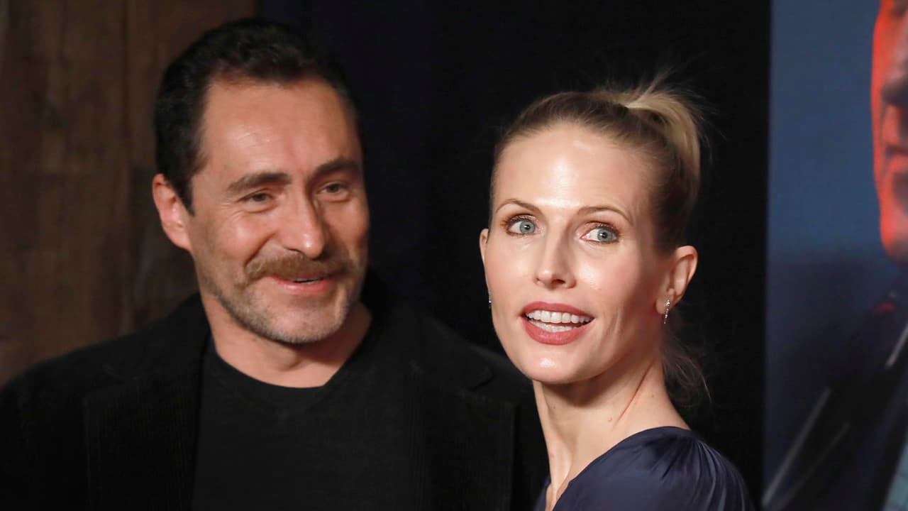 Muere Stefanie Sherk, esposa de Demian Bichir