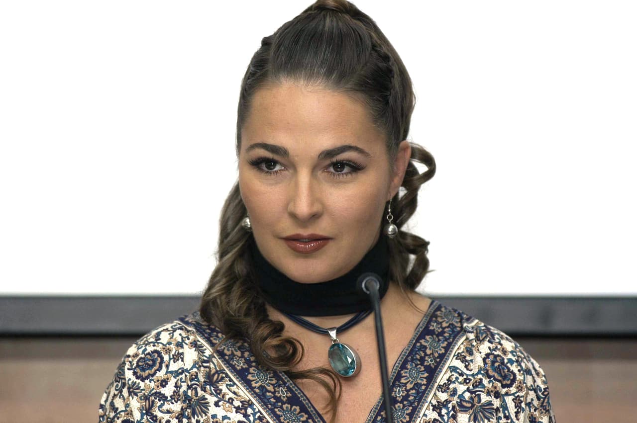 En entrevista para el programa de espectáculos 'Intrusos', el pasado 11 de abril, la actriz Eugenia Cauduro reveló que su mamá padece cáncer de pulmón y bronquios desde hace tres años.