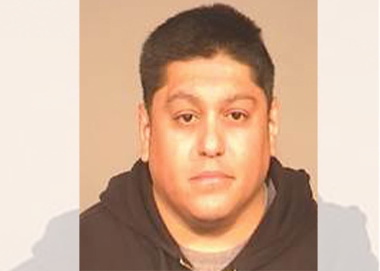 Arrestan a conductor que atropelló a un hombre en silla de ruedas y se dio a la fuga