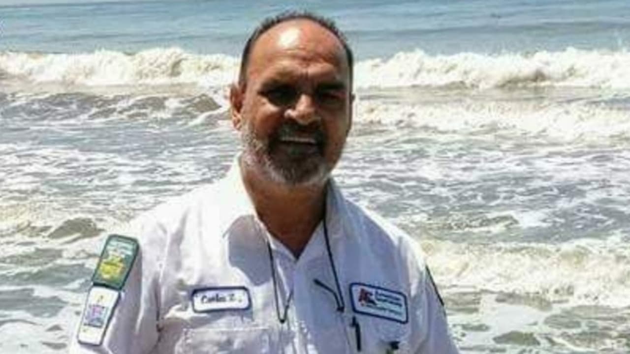 Una de las víctimas, Carlos Zaragoza de 50 años, padre su presunto asesino.