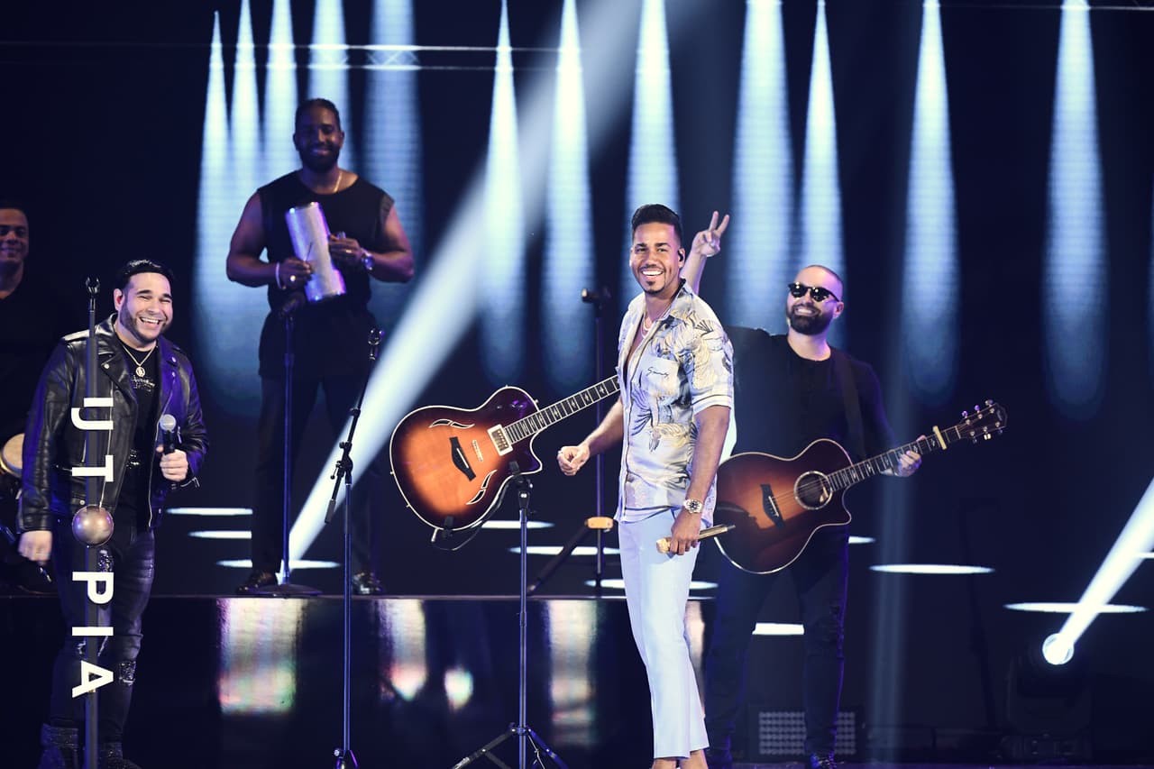 Romeo Santos, Frank Reyes y El Chaval deleitaron a todos con un momento memorable y lleno de pura bachata.