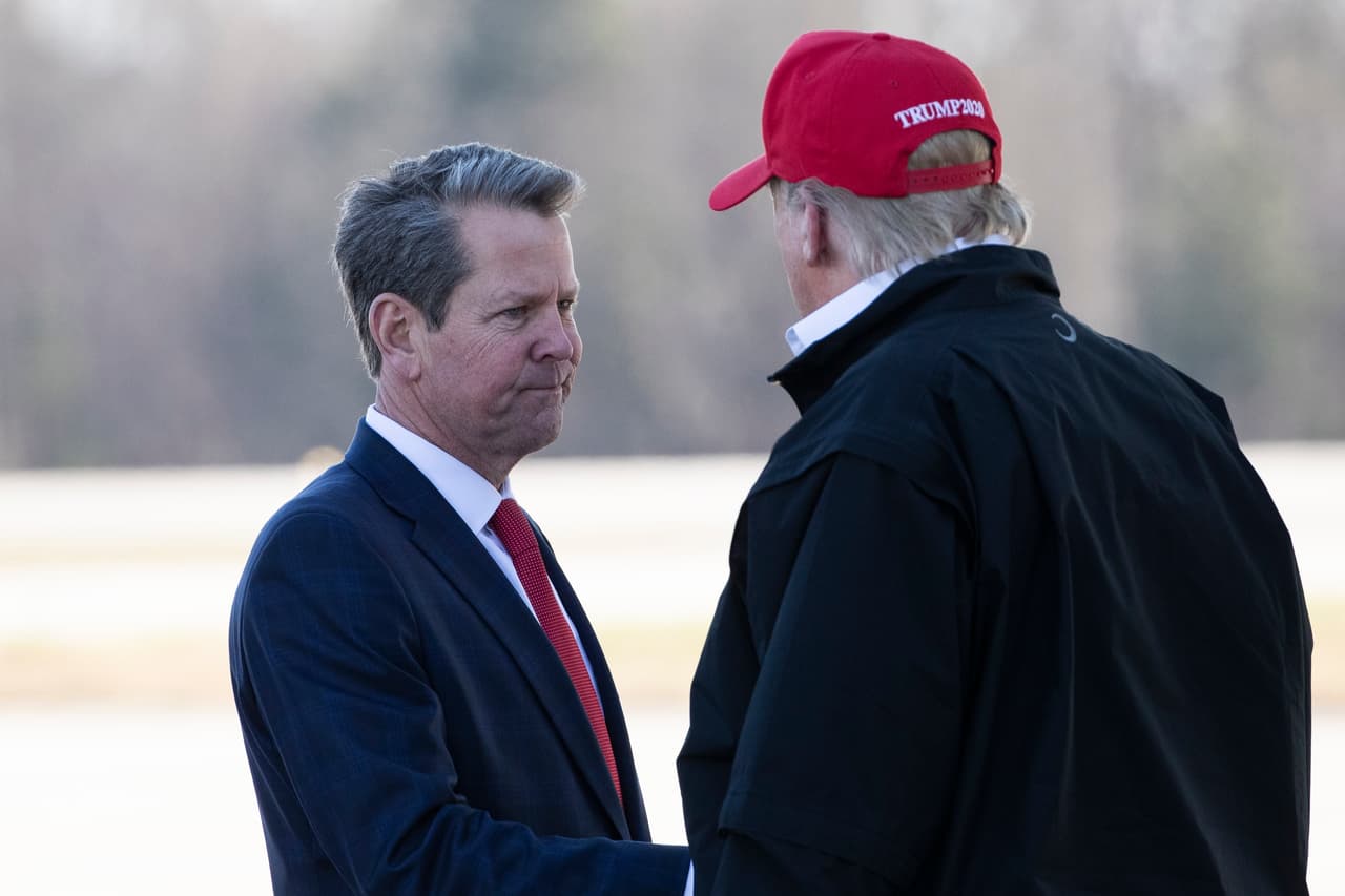 Entre la ira de Trump y la oposición demócrata: Kemp busca la reelección a la gobernación de Georgia en medio de críticas por su gestión