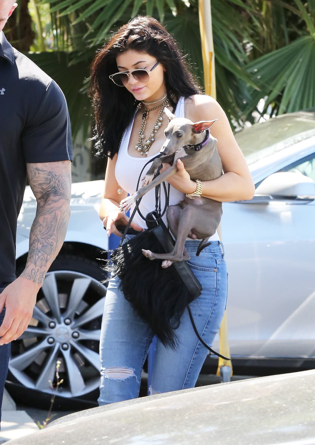 Kylie no quiere depender de la fama de sus hermanas, por lo que también ha hecho cosas propias para sobresalir.