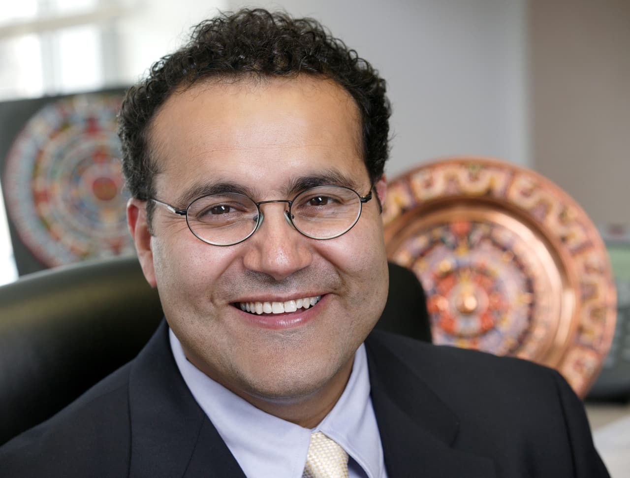 Por qué Disney quiere hacer una película del indocumentado que logró ser neurocirujano