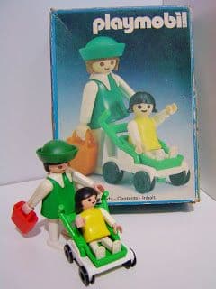 <b>Playmobil. </b>Las figuras de plástico de Playmobil, creadas por Horst Brandstatter aparecieron en 1975, y desde entonces continúan siendo una apuesta de regalo segura para los pequeños.