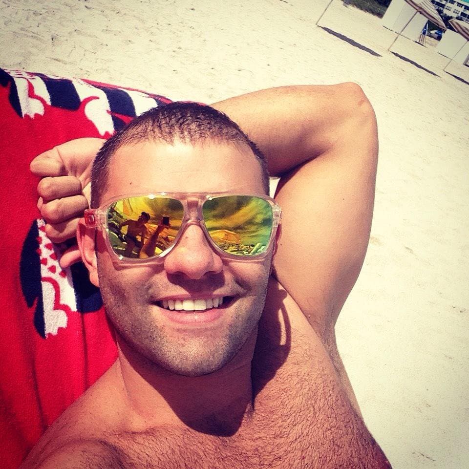 Montero también afirmó que su hija Antonella ubica perfectamente a su padre a través de fotografías que ella misma le ha mostrado.