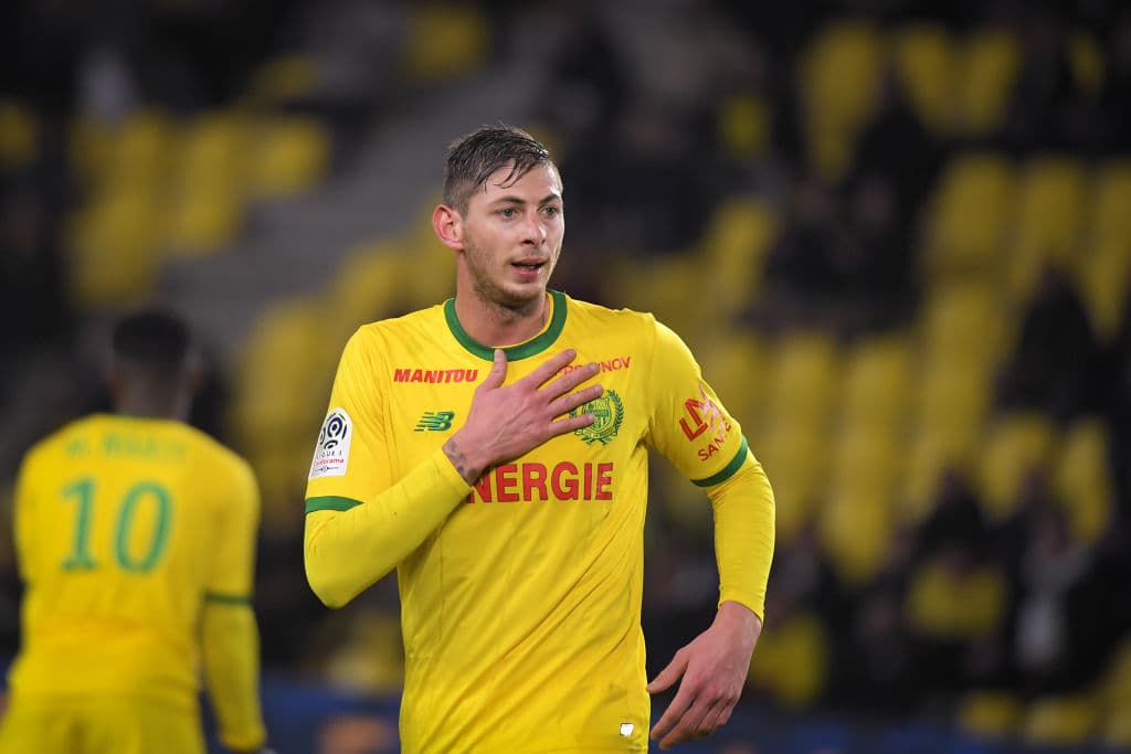 Restos de Emiliano Sala ya están en Argentina para su funeral