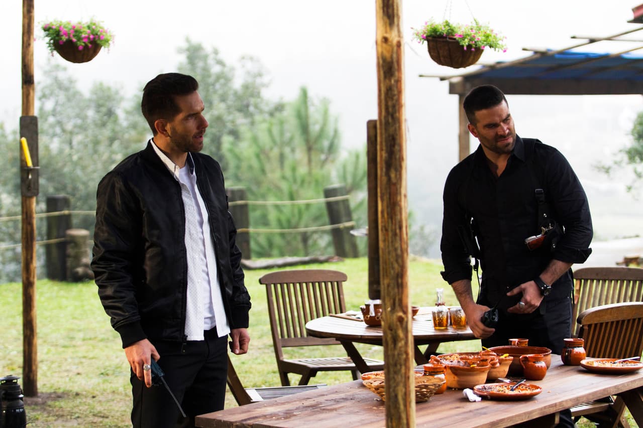 John no sabía que su tranquilidad pronto terminaría.