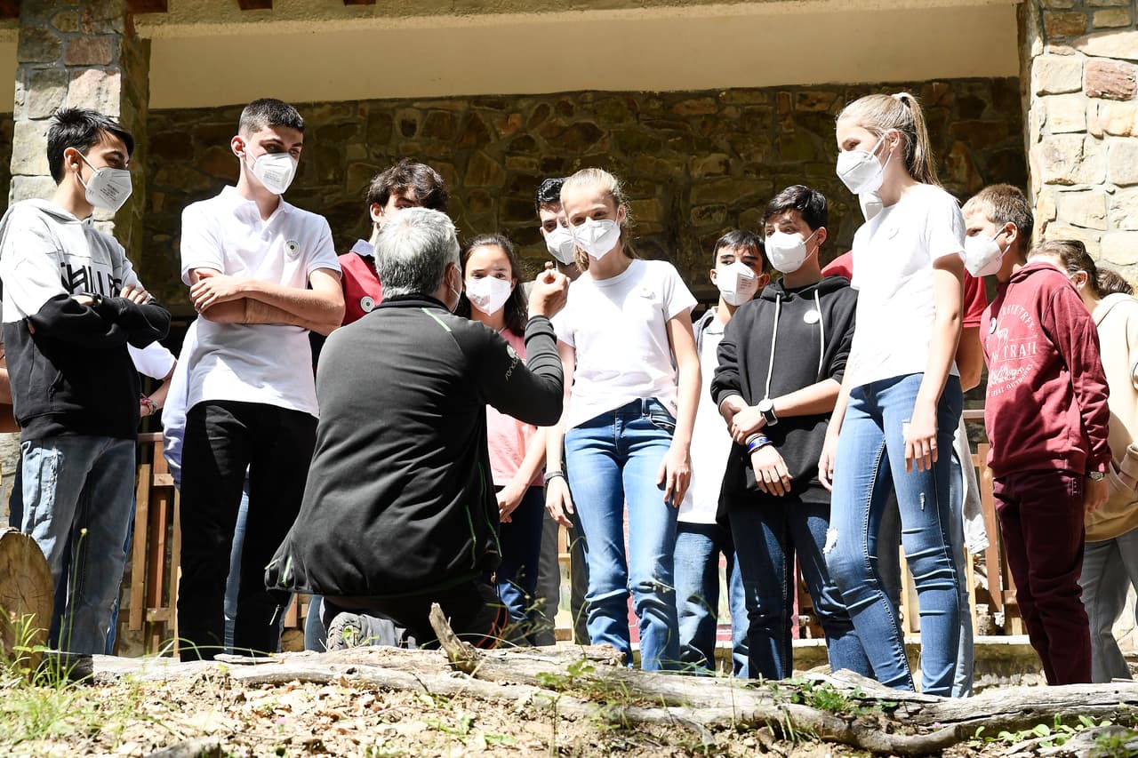 Acudieron a la ceremonia de clausura de la campaña Un Árbol por Europa, que tiene como objetivo hacer conciencia ante el cambio climático.
<br>