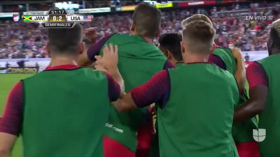 ¡GOOOL! Christian Pulisic anota para USA