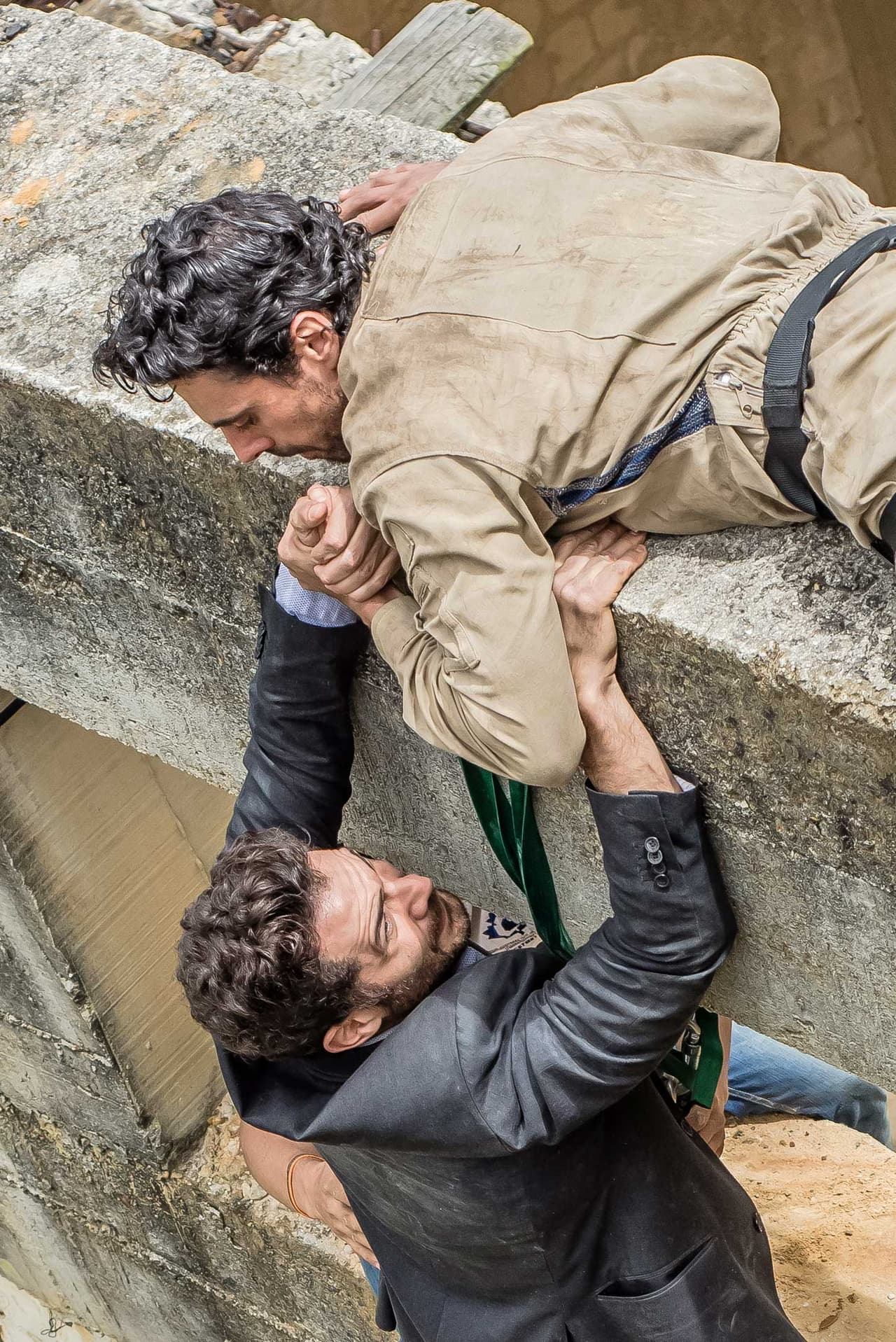 A pesar de arruinarle la vida, Julián lo salvó seguro de que pasaría una largo rato en la cárcel.