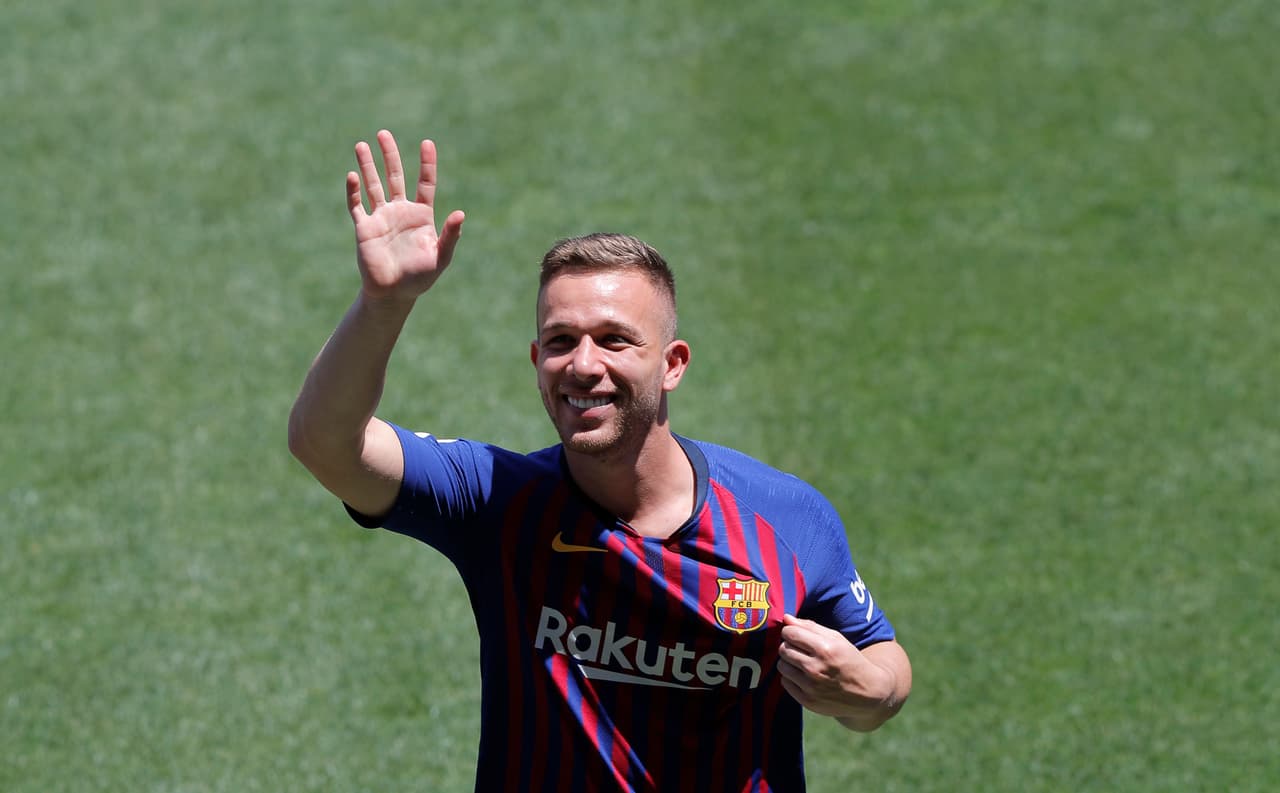 Se hizo oficial el fichaje de Arthur a la Juventus procedente del Barcelona, según anunció el club blaugrana a través de un comunicado de prensa.