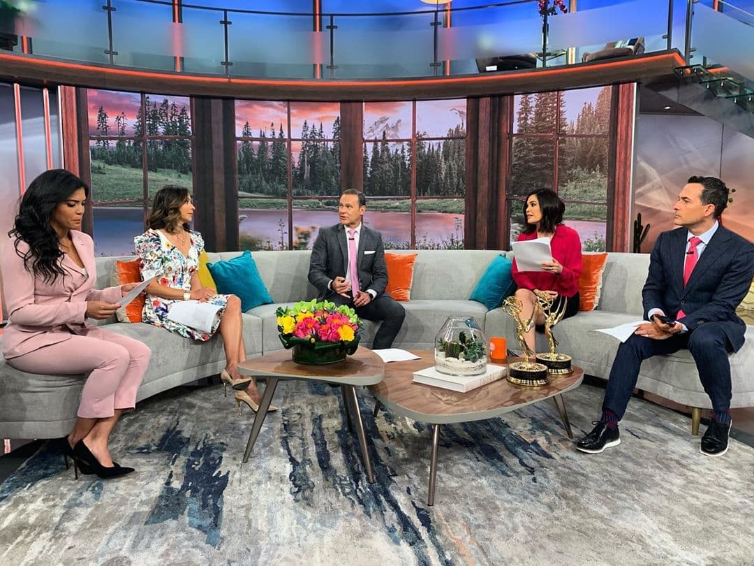 Sabemos que mantenerte informado es hoy más importante que nunca, pero también te damos entretenimiento. Por ello, seguimos junto a ti, pero cumpliendo las normas de distanciamiento social, porque cuidándose uno nos cuidamos todos.