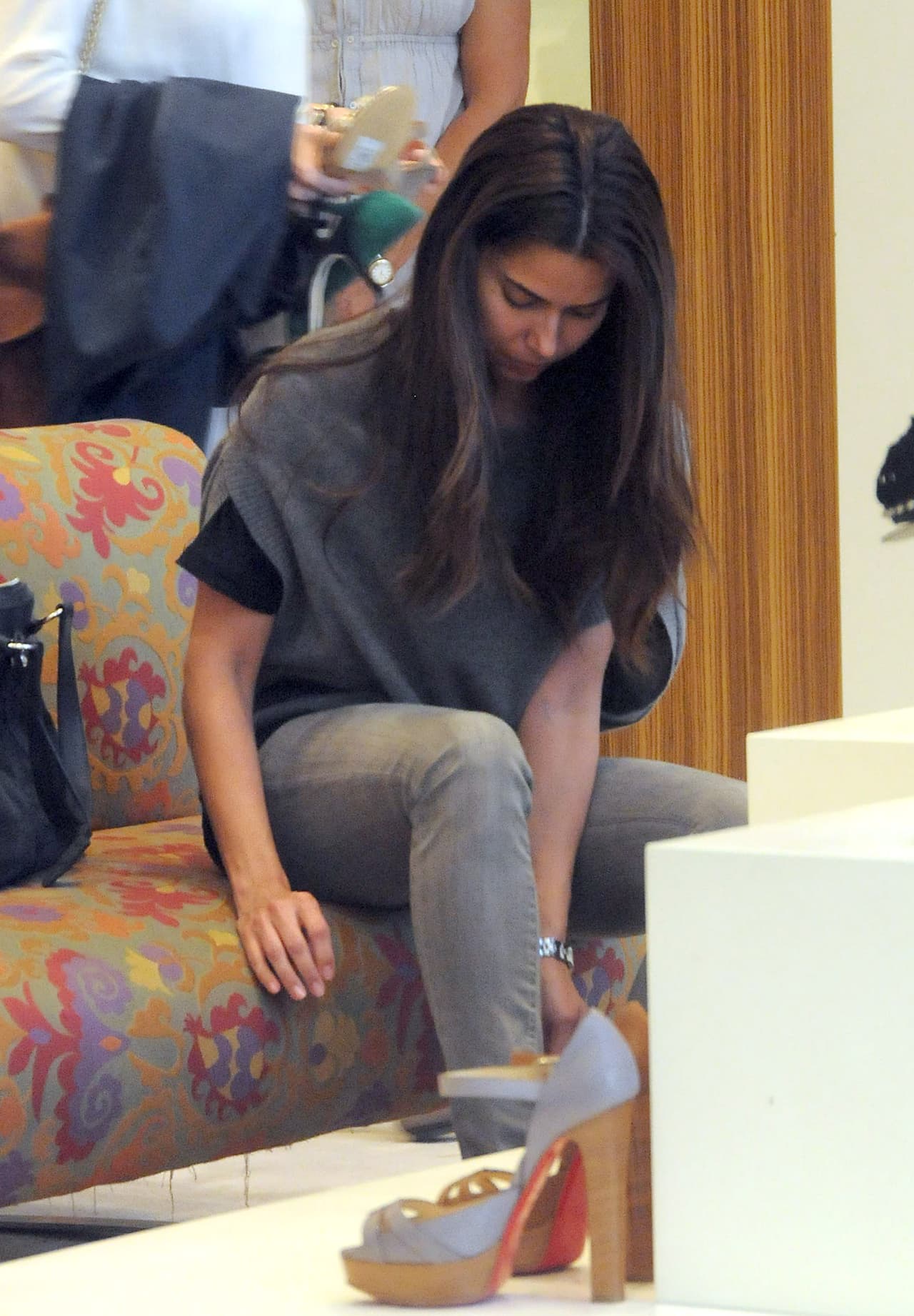 Unos buenos tacones tampoco pueden faltar.