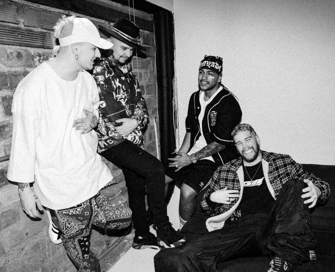 'Tomar distancia' de Piso 21 es el sencillo que el grupo creó en medio de la contengencia por el coronavirus. La tecnología fue clave para que el tema se concretara y quedará en el gusto de sus fanáticos.