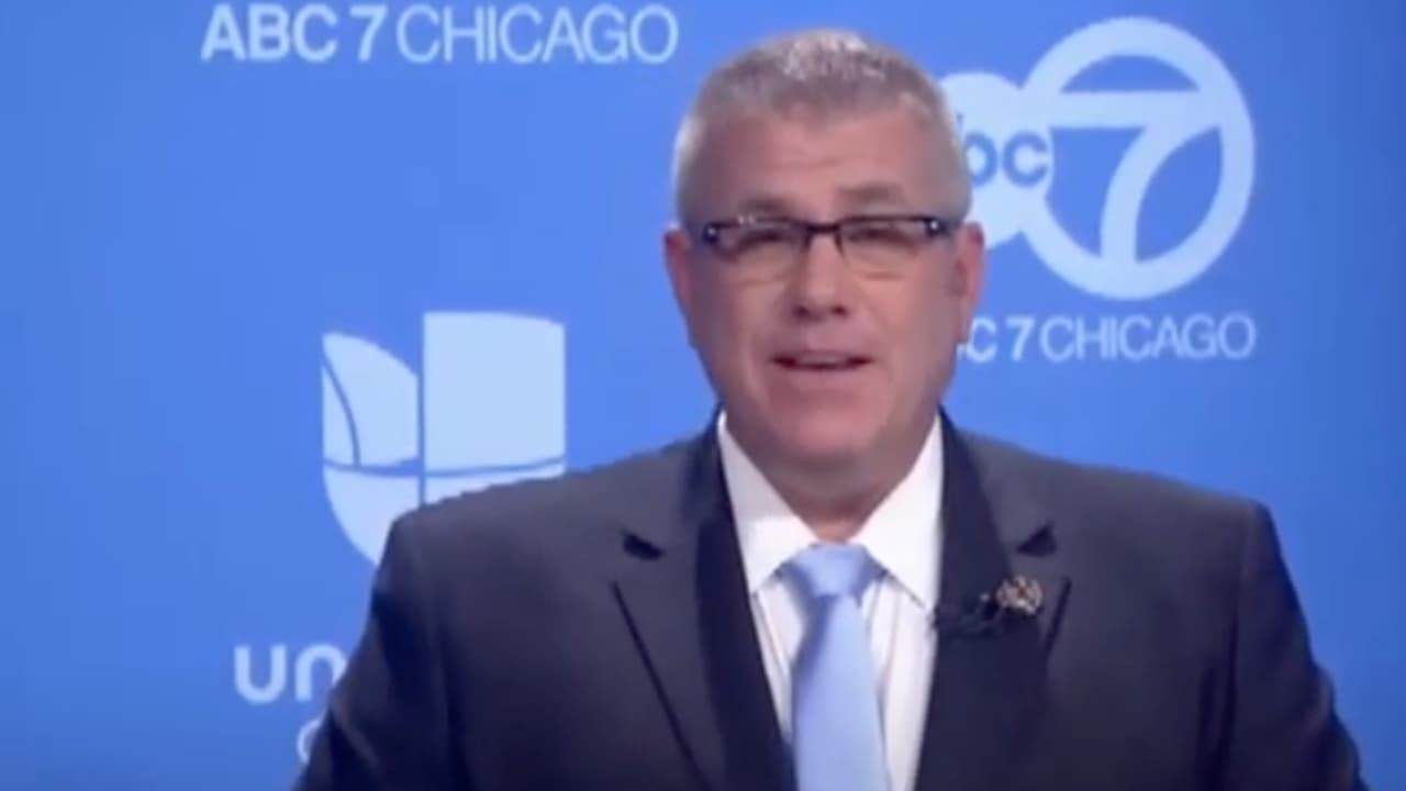 Darren Bailey, candidato republicano que se enfrentará al gobernador J.B. Pritzker en las elecciones generales en noviembre
