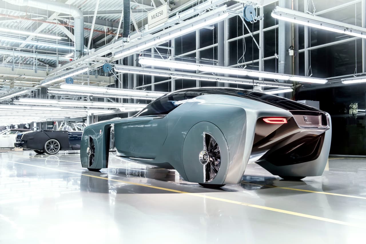La "Visión Personal", el "Viaje Sin Esfuerzo", el "Gran Santuario", y la "Gran Llegada" son los principios que guiaron al diseño del Rolls-Royce VISION NEXT 100.
