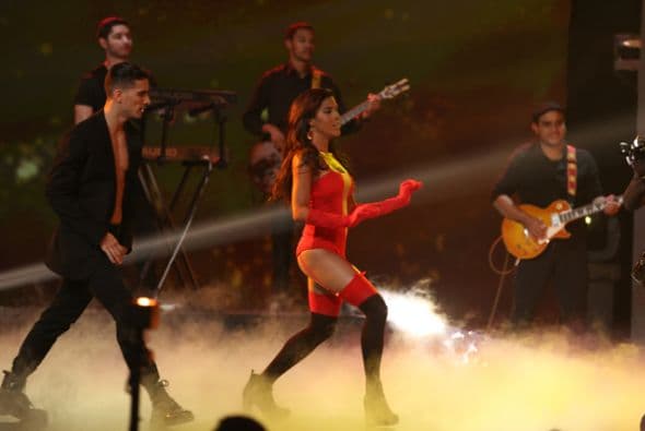 Ahora sí que todas contra todas. ¿Quién ganará? Una semifinal a lo grande con Ale Guzmán, La Arrolladora Banda El Limón y Christian Daniel. Además, animales salvajes y hasta las eliminadas resucitaron. ¿Eres Team Clarissa, Team Nathalia, Team Francisca o Team Catherine?