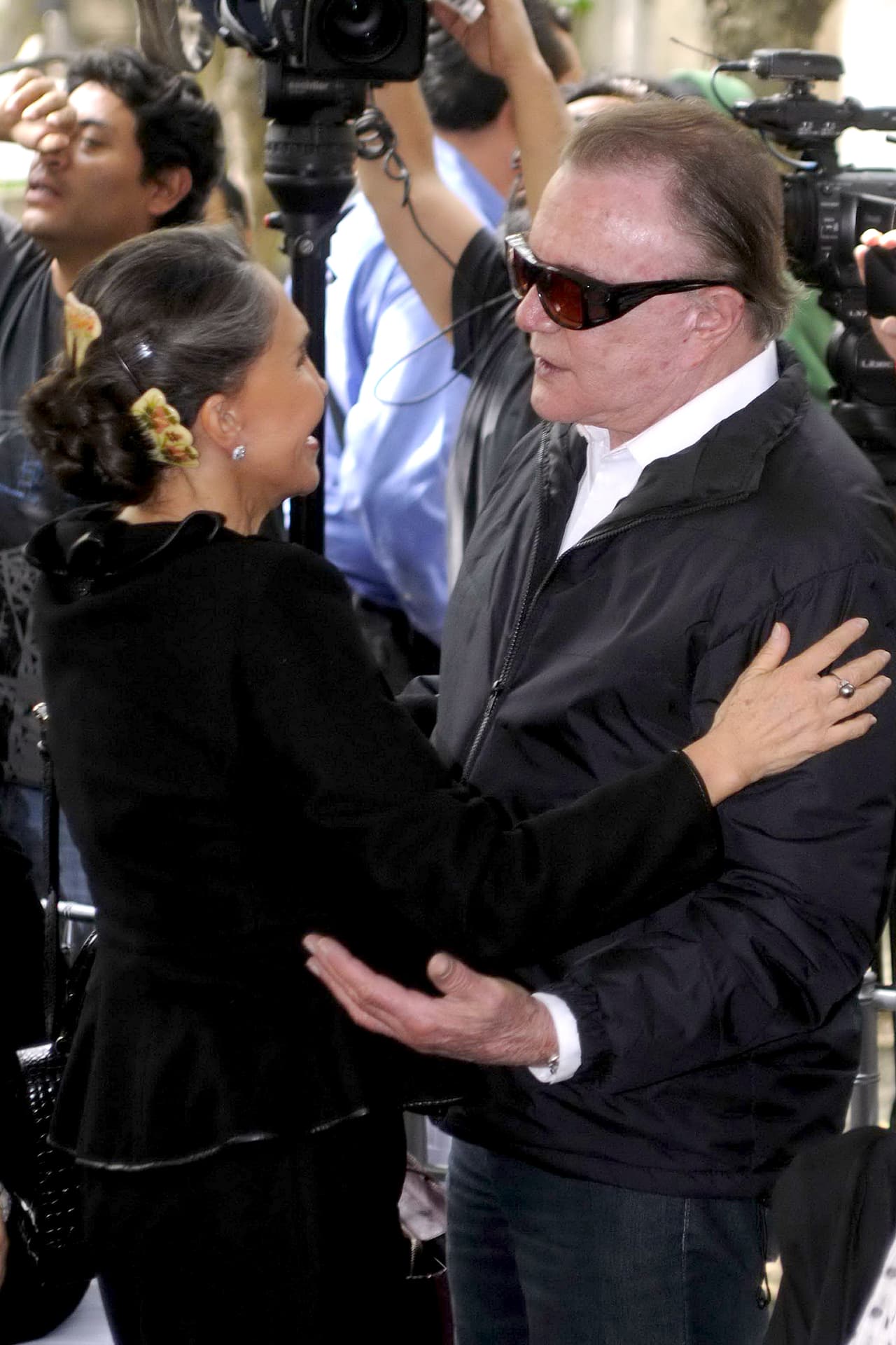 También tuvo una relación con Lynn Caso, con quien tuvo un hijo que murió al mes de nacido. La bailarina Carmen Monge fue otra de las mujeres con las que compartió la vida, con ella vivió 25 años y tuvo otro hijo, Miguel Ángel Palomera Carballo.