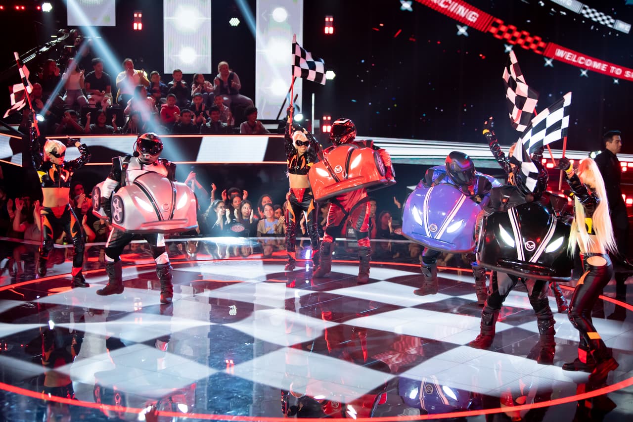 Dos triples combates hubo esa noche y el primero lo abrió Carritos Chocones.