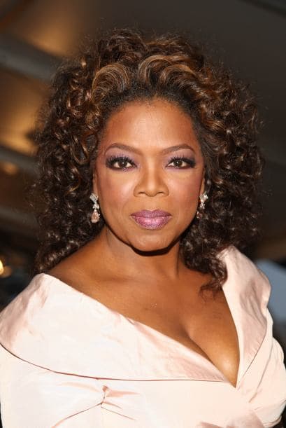 La presentadora Oprah Winfrey ocupa el cuarto lugar con una fortuna de 82 millones de dólares.