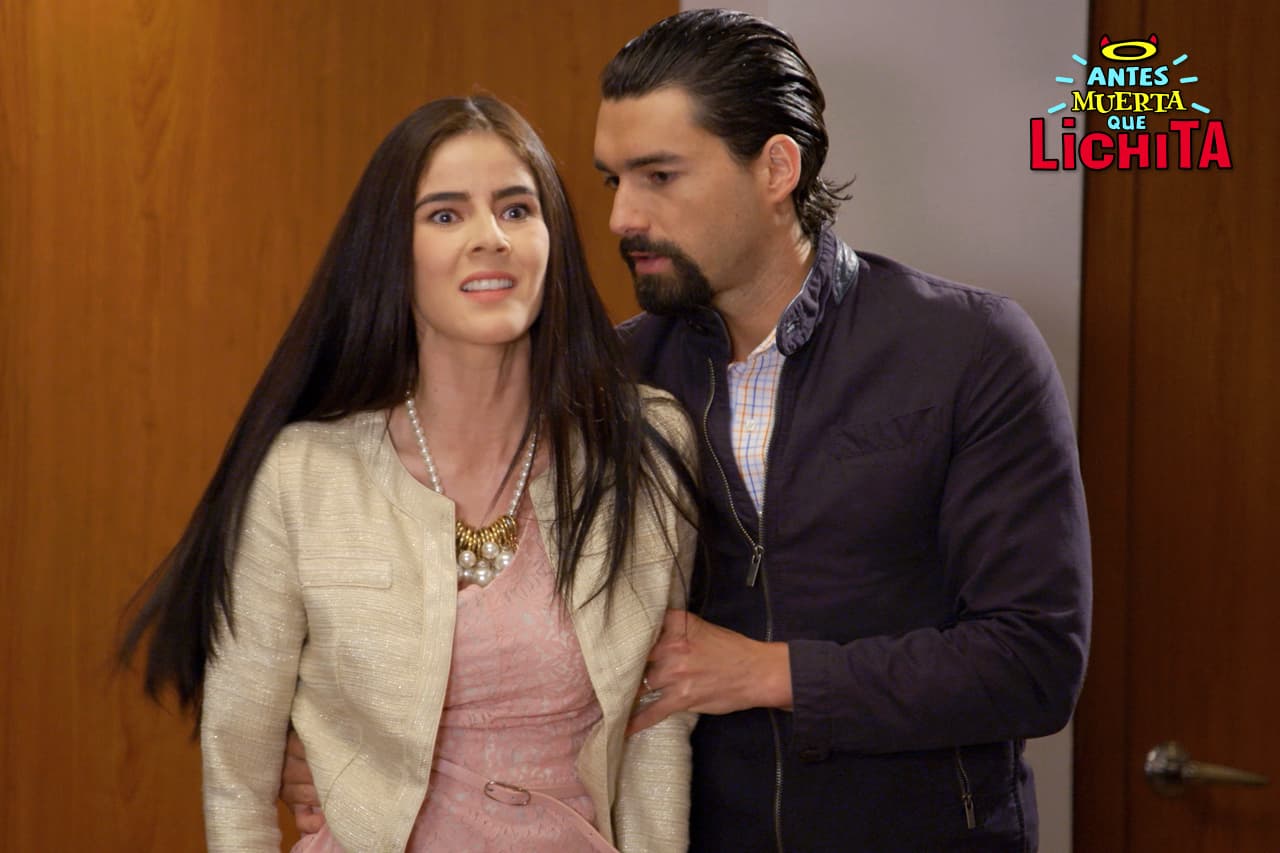 Martha pierde el control en plena audiencia y ocasiona que el juez posponga el juicio.