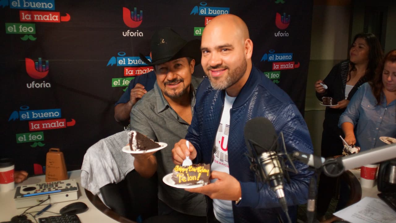 El Feo y su compa 
<a href="https://www.facebook.com/RaulElPelon/">Raúl Molinar 'El Pelón'</a> .