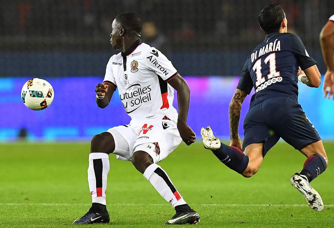 7. Malang Sarr (18 años) - Defensa - O.G.C. Nice