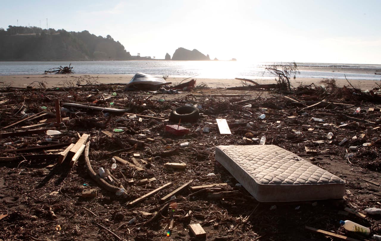 <b>Puesto 6. Terremoto Maule, magnitud 8.8. Costa centro-sur de Chile, febrero de 2010.</b> El poderoso sismo causó daños generalizados y produjo un tsunami que devastó algunas áreas costeras del país. Mató a más de 500 personas.