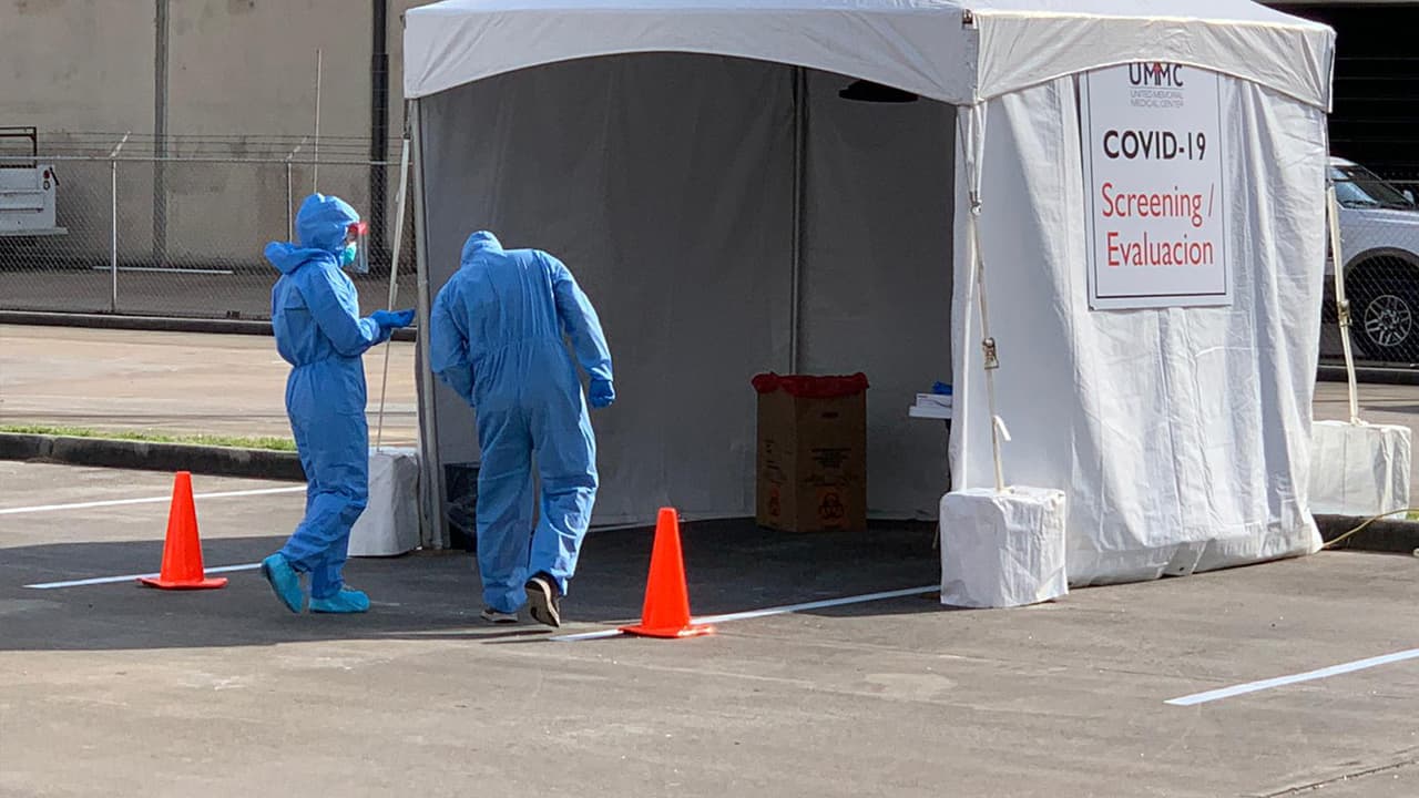 Los pacientes no tienen que salir de su automóvil por seguridad.