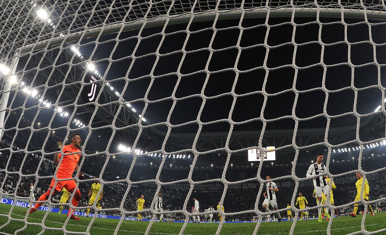 Cristiano empezó el 2019 de mala forma tras fallar en el tiro penal ante Chievo Verona, en partido correspondiente a la Serie A, donde Stefano Sorrentino ahogó el grito de gol del portugués en la victoria de 3-0 por parte de Juventus.