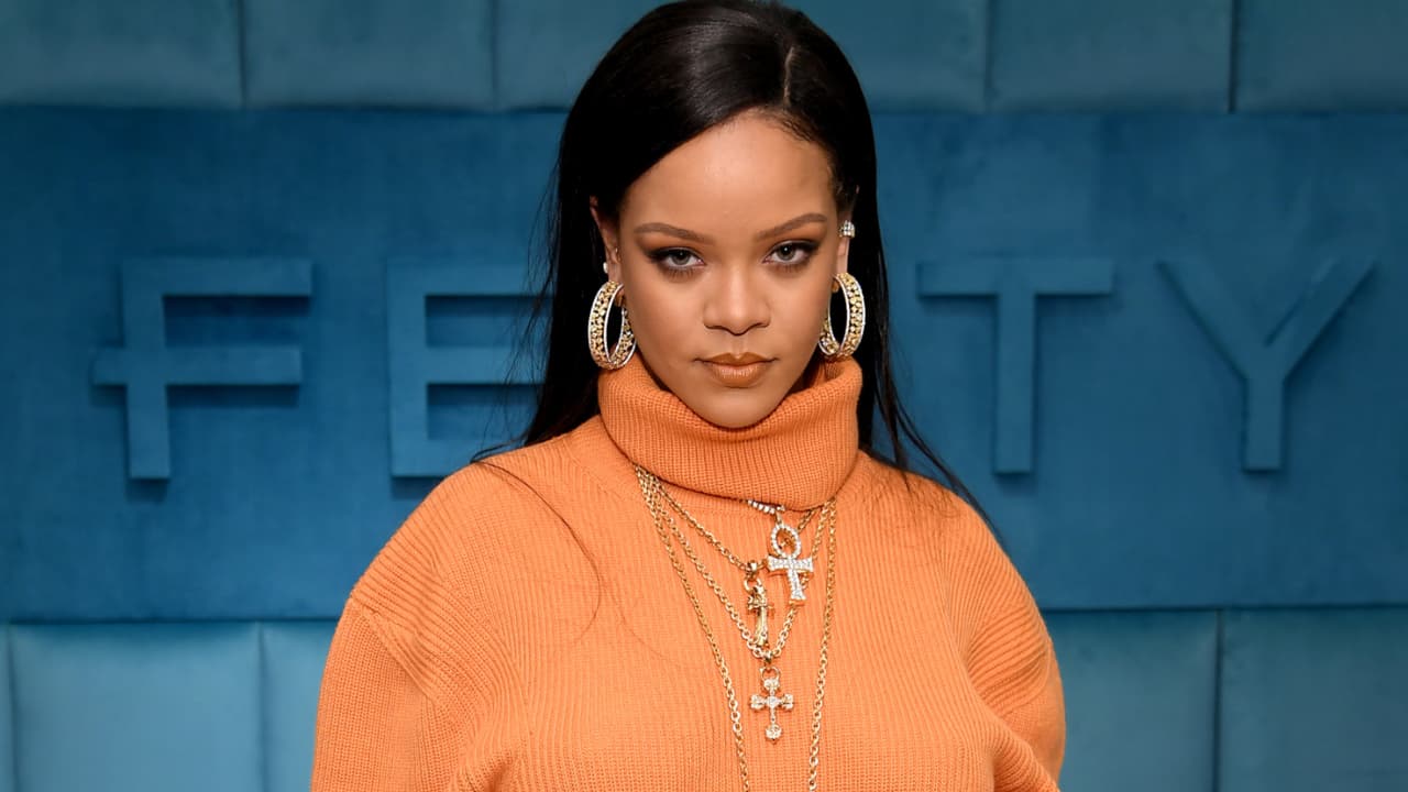 Rihanna é dona de 50% da famosa marca Fenty