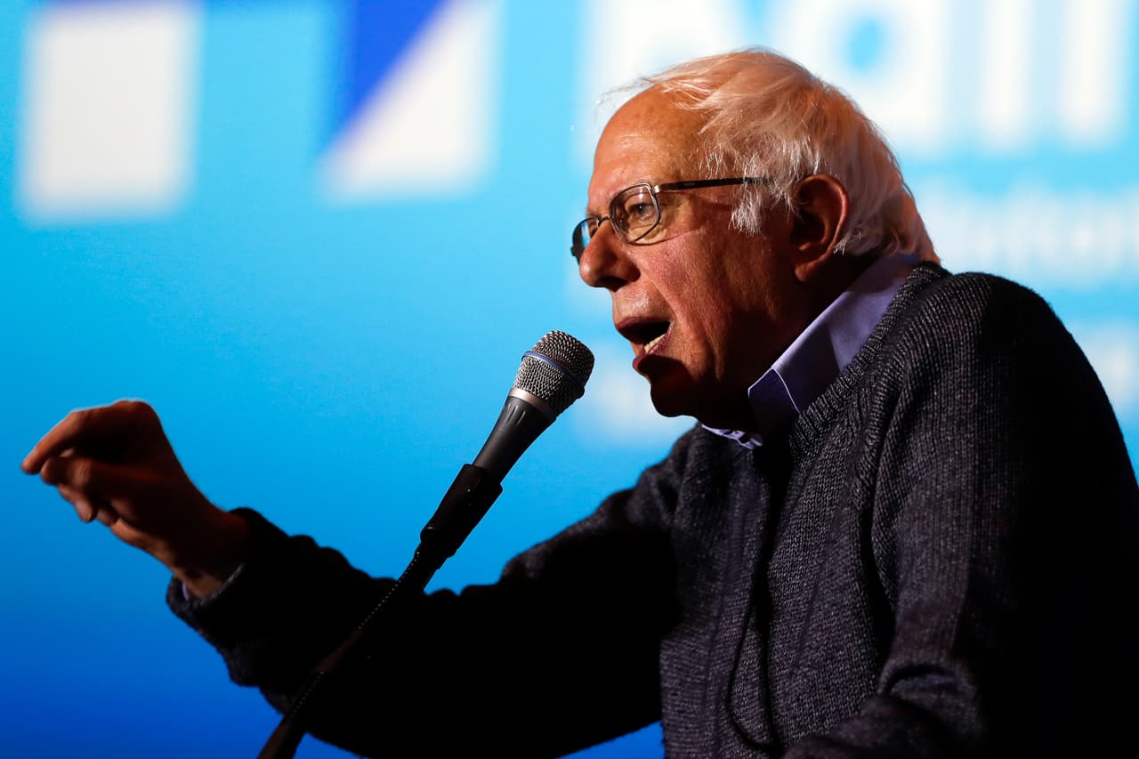Sanders unas horas antes, en un evento en Cincinnati, Ohio