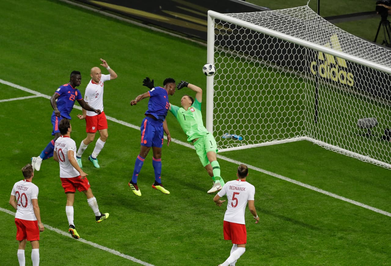 83.- Yerry Mina (Colombia) al minuto 40. Polonia 0-1 Colombia.
