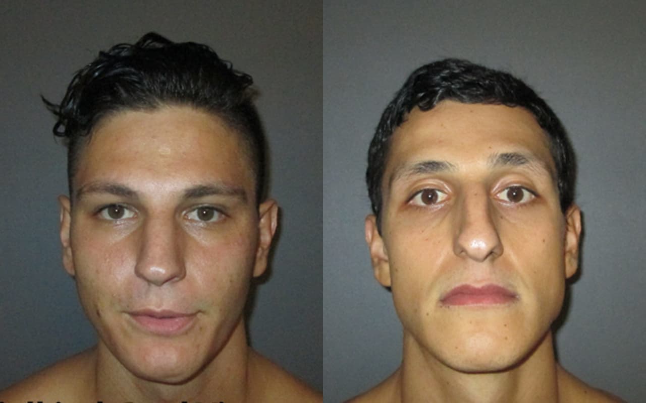 Arrestan a dos hermanos desnudos y con rifle falso que irrumpieron en una iglesia del sur de California