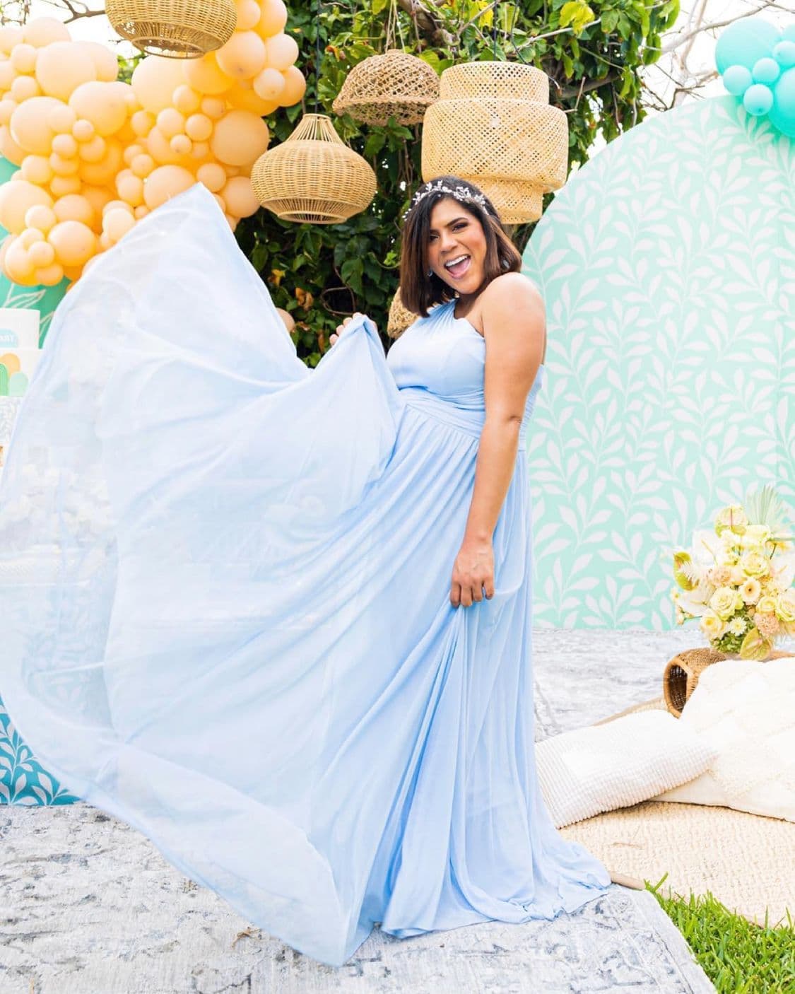 Francisca está a poco tiempo de poder tener a baby Gennaro entre sus brazos, pero antes de que llegue ese momento, la exreina de belleza quiso compartir con sus familiares y amigos el festejo de su baby shower.