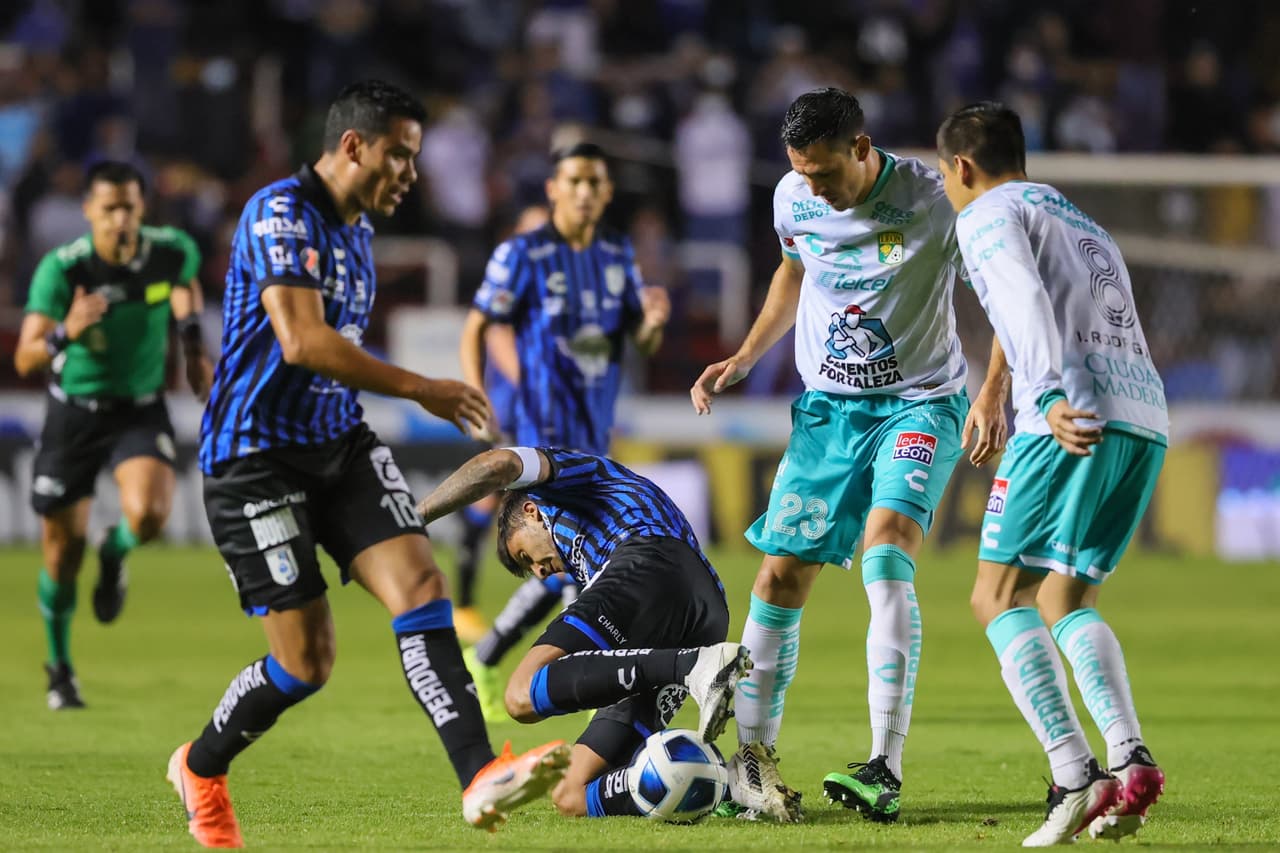 Elías Hernández anota al minuto 28 y le da la victoria a León 0-1 sobre Querétaro.