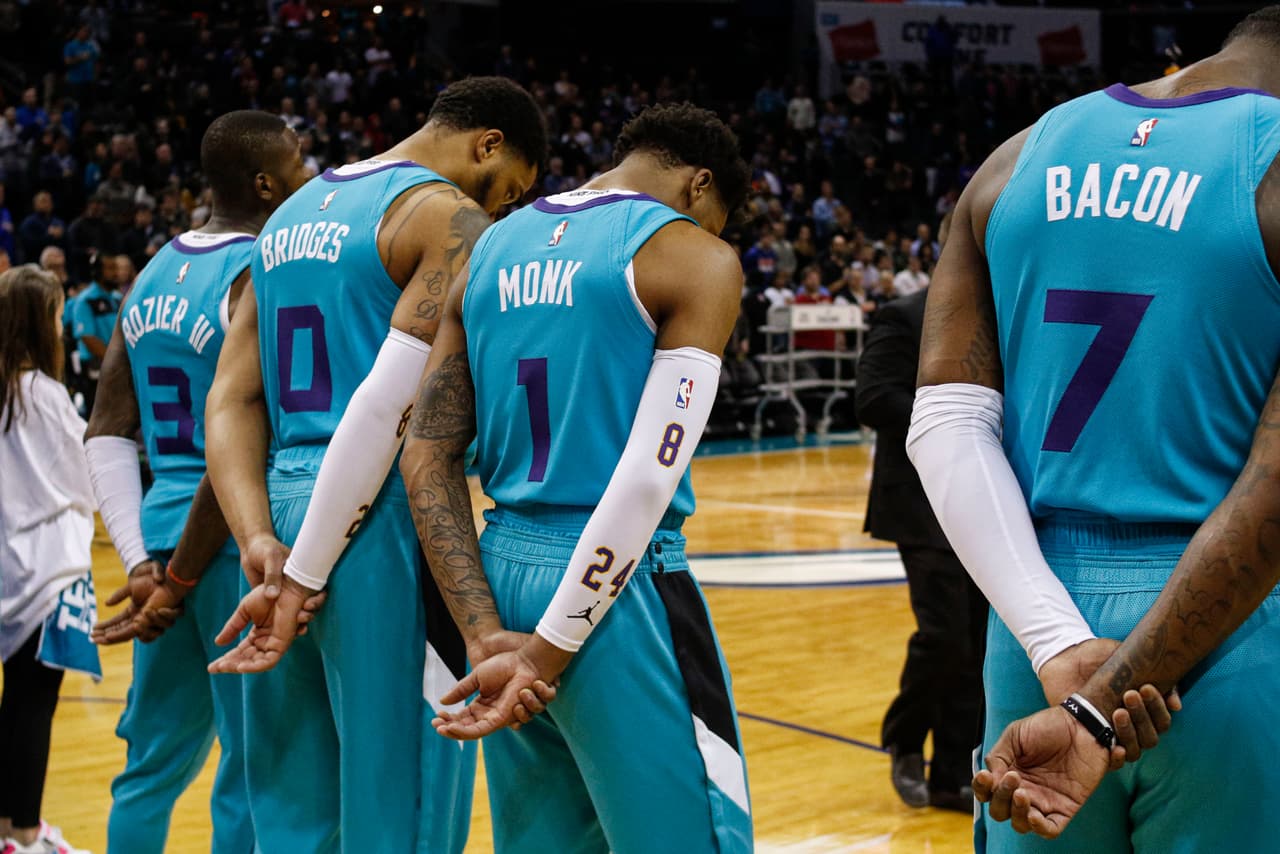 Los equipos de la NBA rindieron tributo a ‘Black Mamba’ previo a los juegos del 28 de enero.