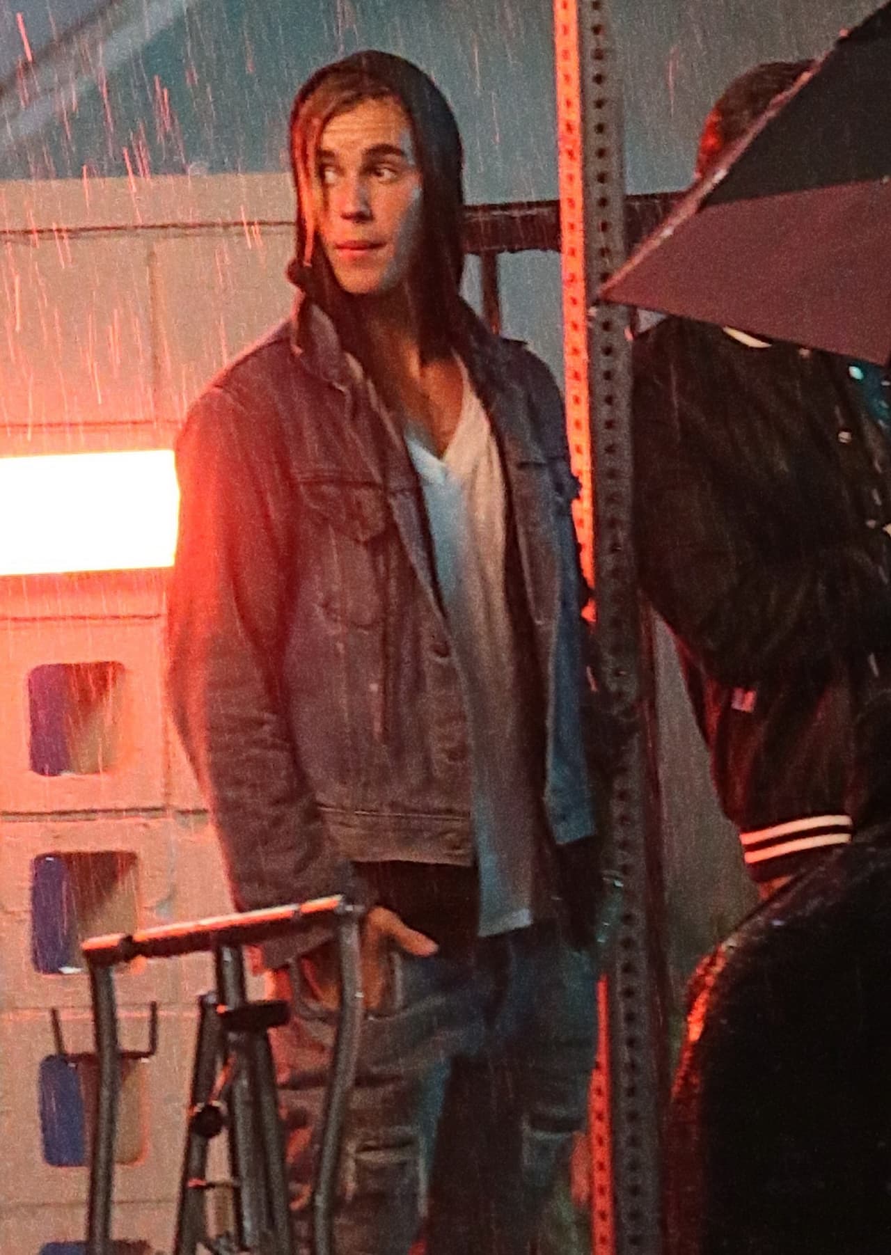 ¿Ya viste la cara de misterio de Justin Bieber? ¿Qué estará tramando?