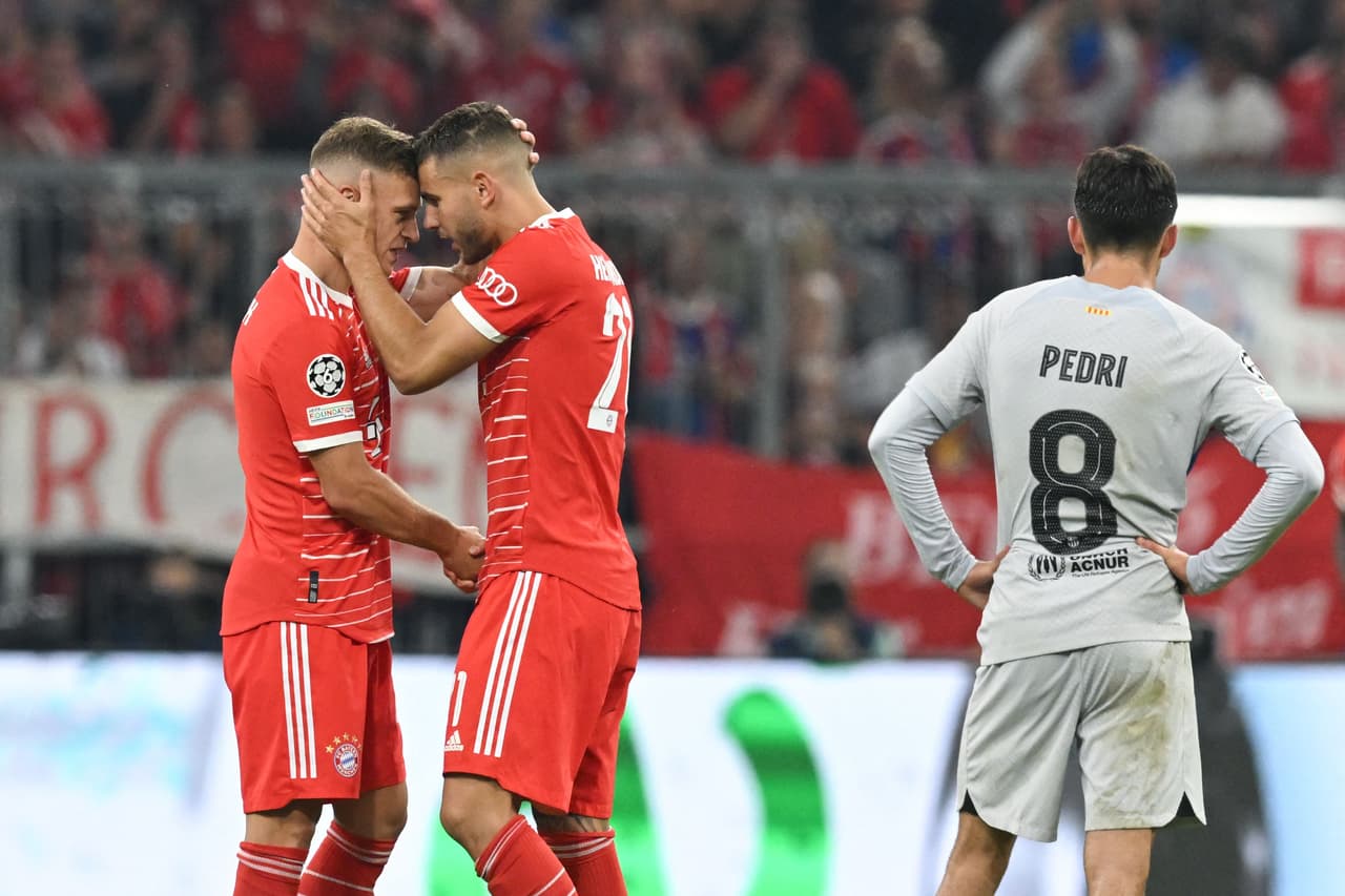 Bayern venció al Barcelona con los goles de Lucas Hernández y Leroy Sané, en el regreso de Robert Lewandowski a la Allianz Arena.