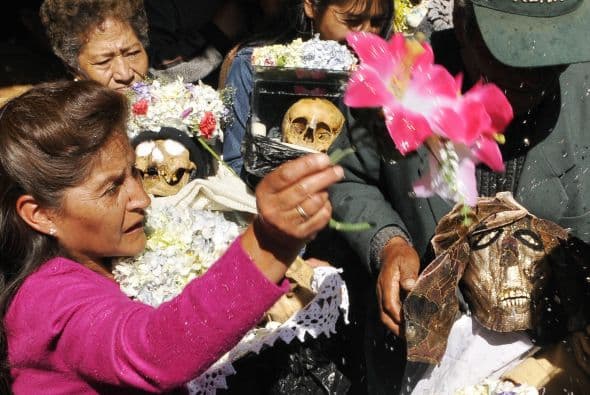 "Tenemos la devoción desde hace unos treinta años atrás" y representa "tradiciones que nos han dejado nuestros antepasados que hay que valorarlas' apuntó.