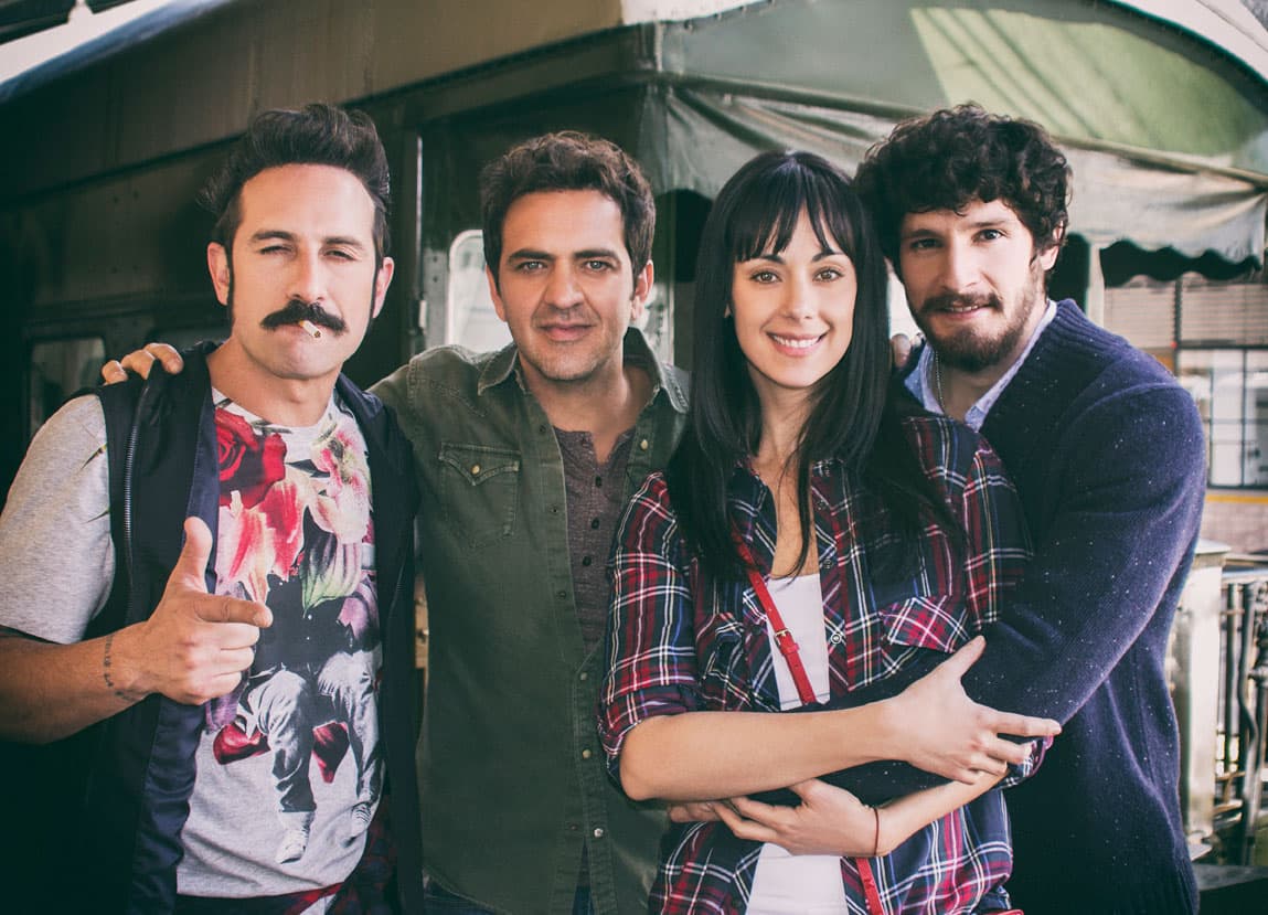 Y es que sus mejores amigos y su gran amor le pusieron una trampa para inculparlo de un asesinato que no cometió, por eso se cambió el rostro e ideó un plan para vengarse de todos.