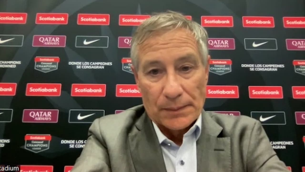Holan confirma su continuidad en León: "Hay mucho por jugar todavía"
