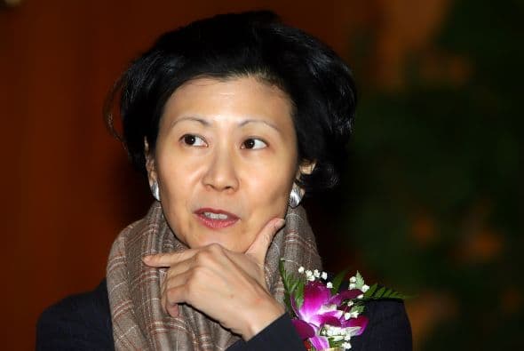 82.- SOLINA CHAU: Es originaria de Hong Kong y tiene múltiples negocios en ese país. Entre ellos la dirección de la fundación Li Ka Shing.