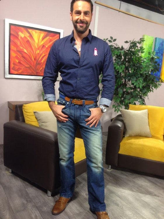 Y también tiene lo suyo, ¿o no? ¿Cuál de estos galanes es tu preferido?