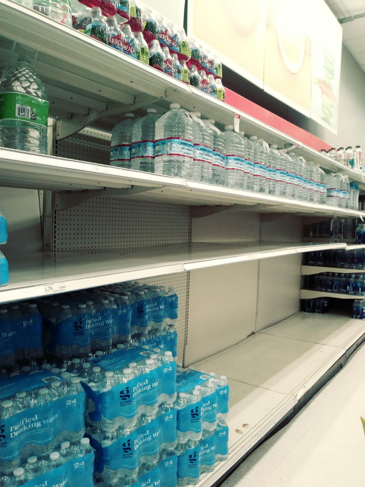 Además, el desabastecimiento de productos puede generar un aumento de los costos de los mismos.