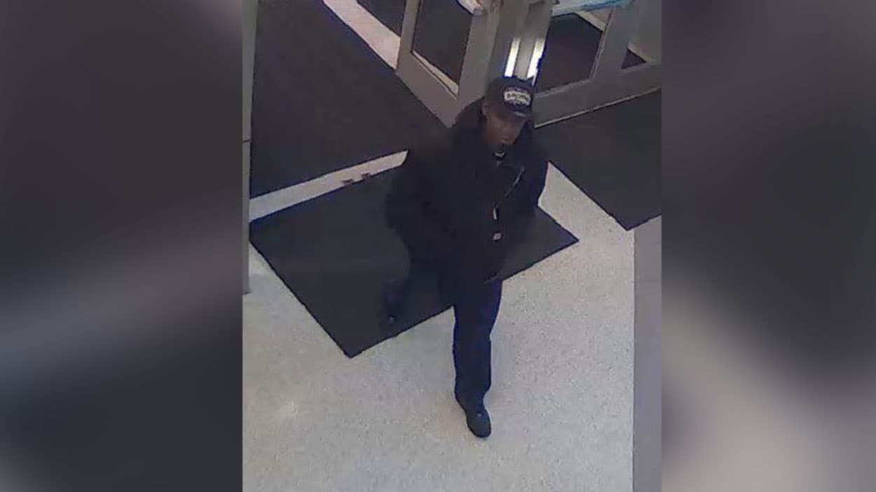 Crime Stoppers Offering Reward For Suspect In SAPD Detective's Death