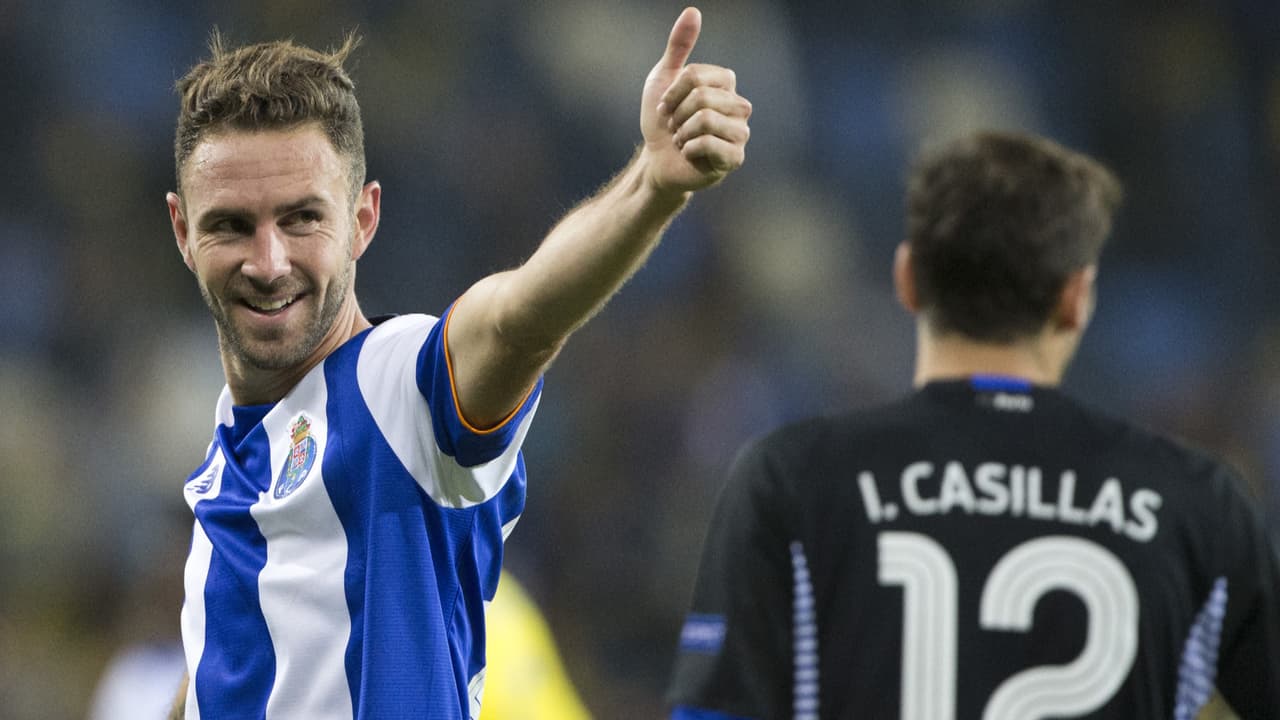 Iker Casillas manda gran mensaje a Miguel Layún tras el 'triplete'