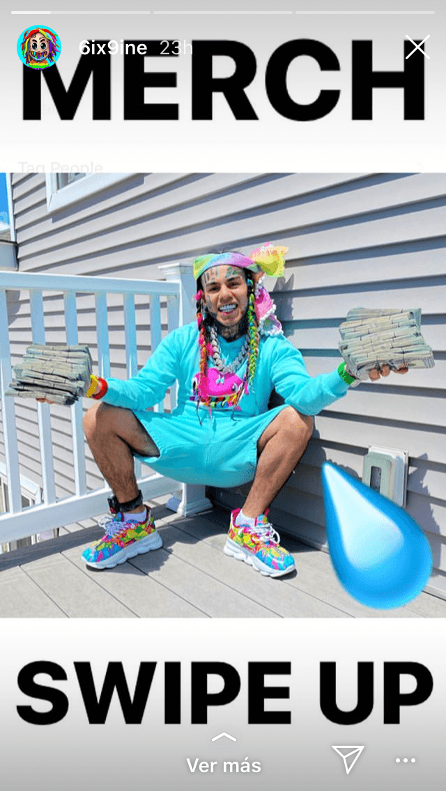 Según el litigante, el rapero no violó ninguna restricción al mostrar las imágenes en el balcón de la casa en la que estaba ya que "técnicamente está dentro de ella". 
<br>