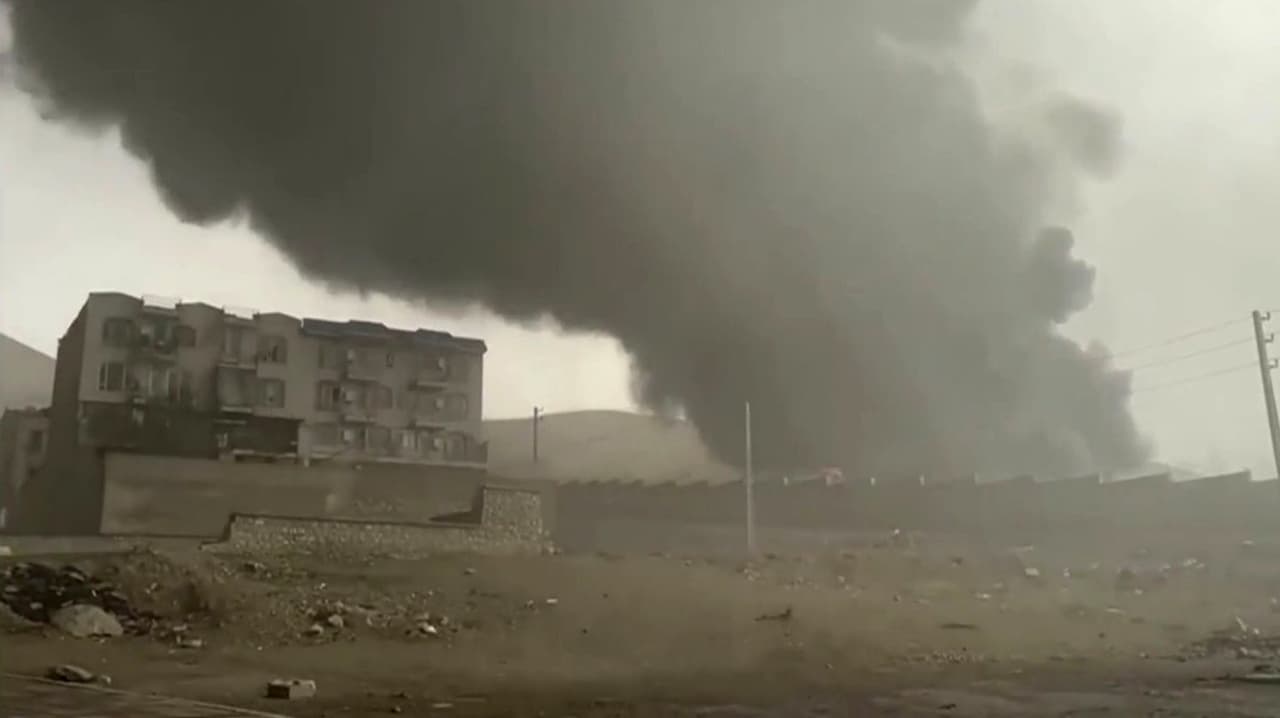 ¿Cómo puede impactar la guerra con Irán y el precio de gasolina en las elecciones de medio término 2026?